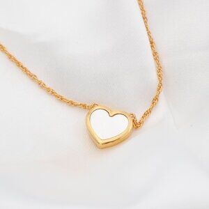 Julie Vos Heart Solitaire Gold Necklace Mother Pearl